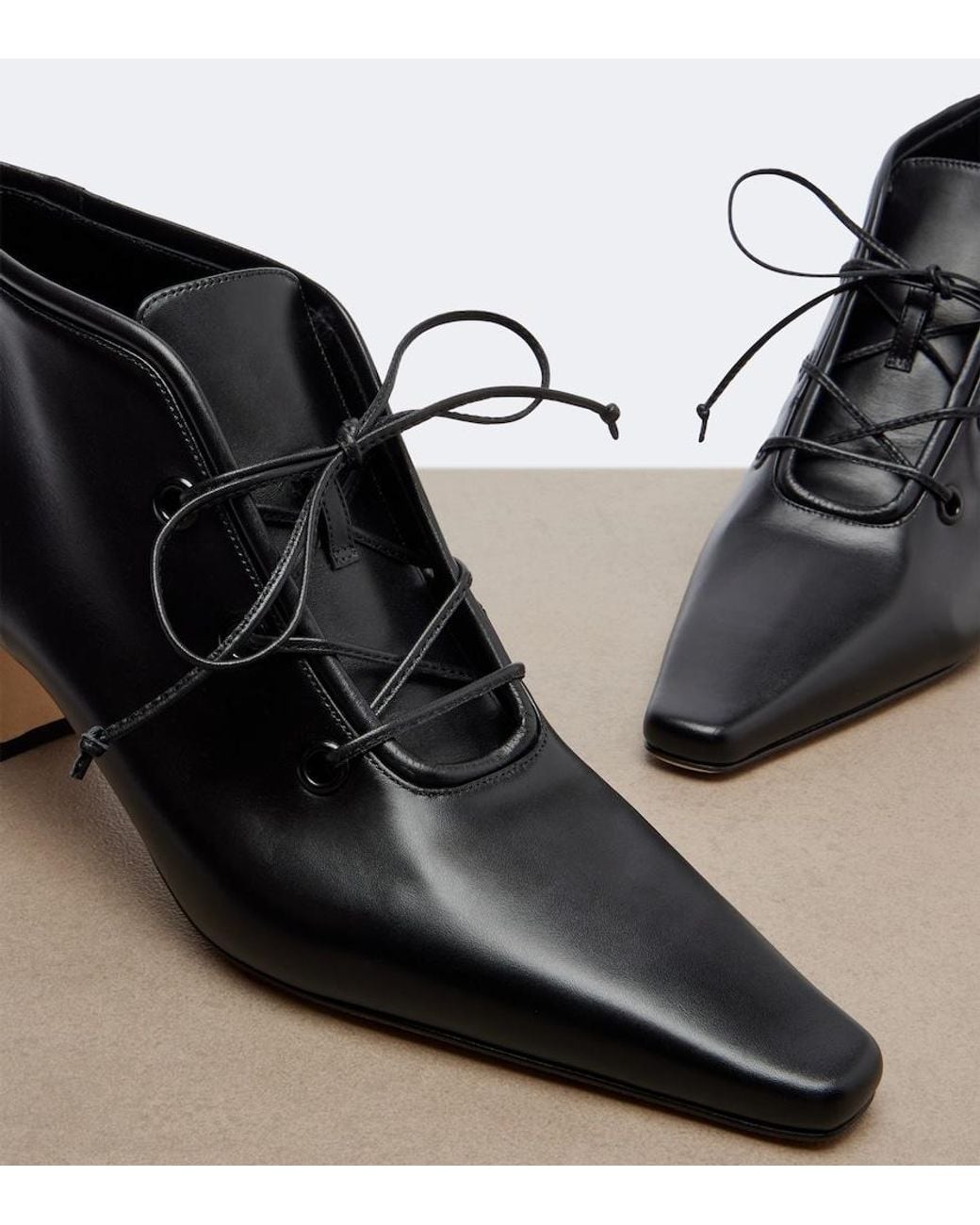 Manolo Blahnik Black Fuxa Leather Lace-Up Boots