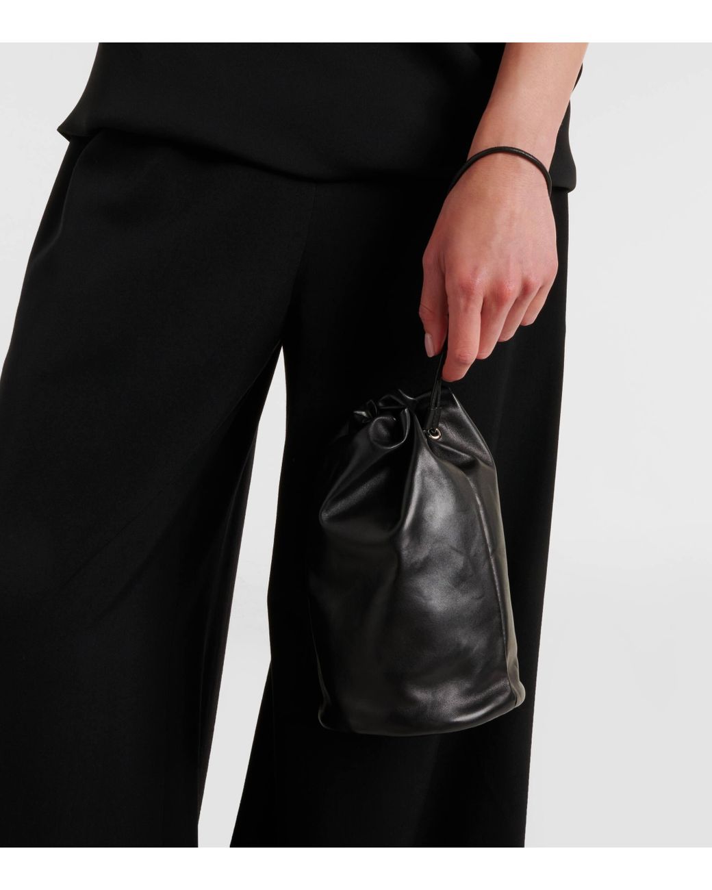 Black leather pouch hot sale