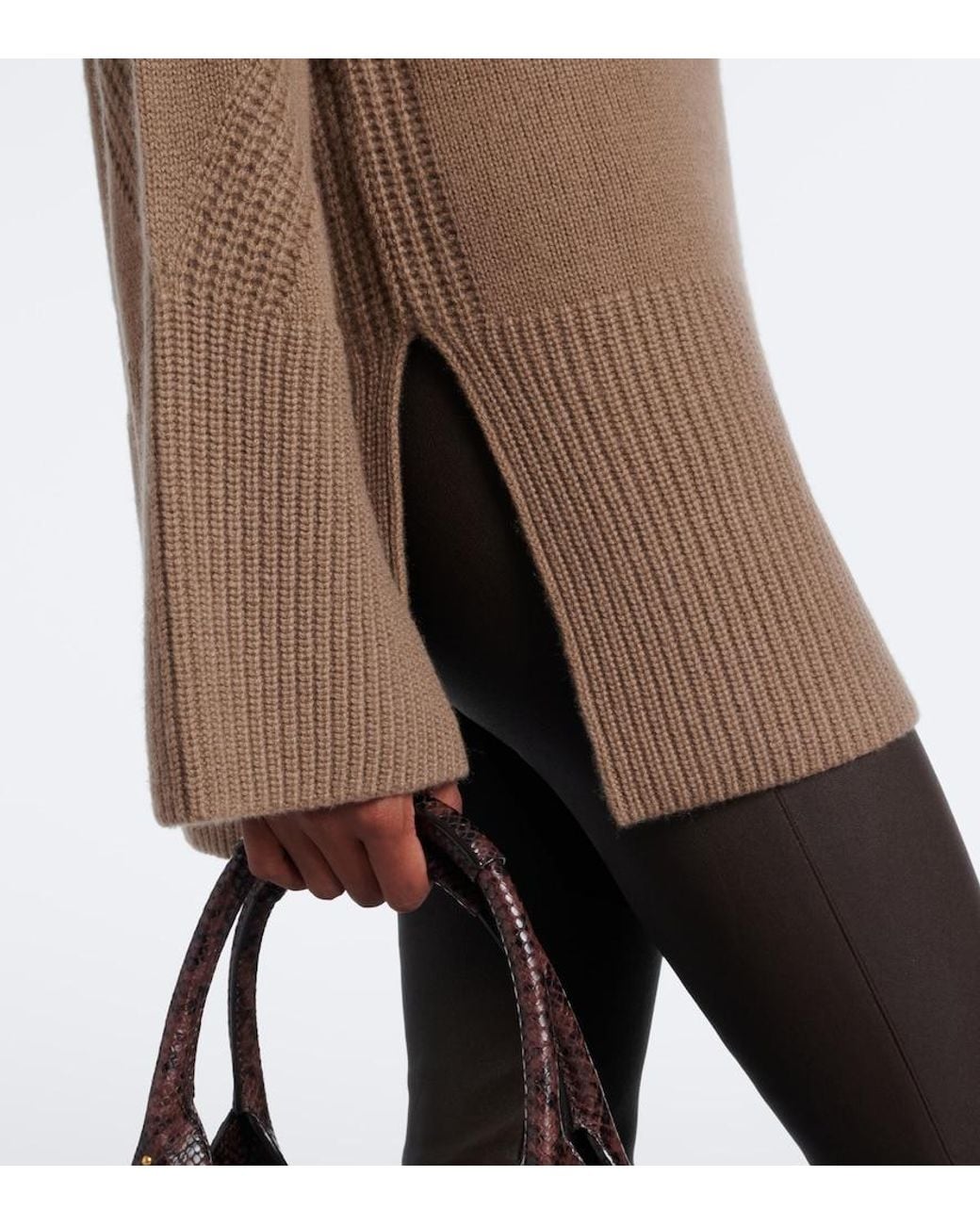 Joseph Brown Loftus Oversized Cashmere Turtleneck Jumper