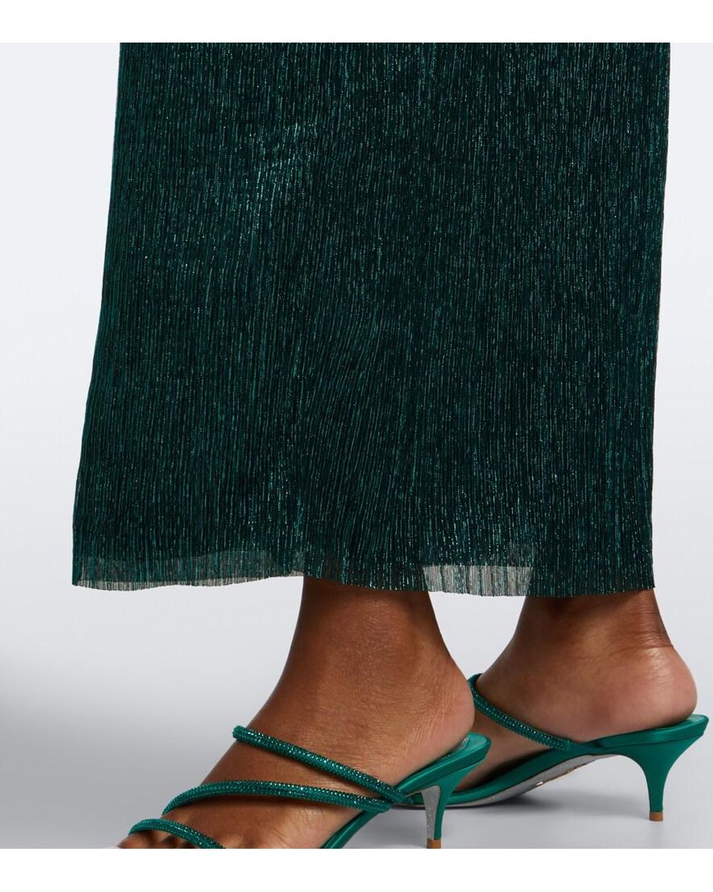 Cala De La Cruz Green Jeanne Halterneck Lame Gown