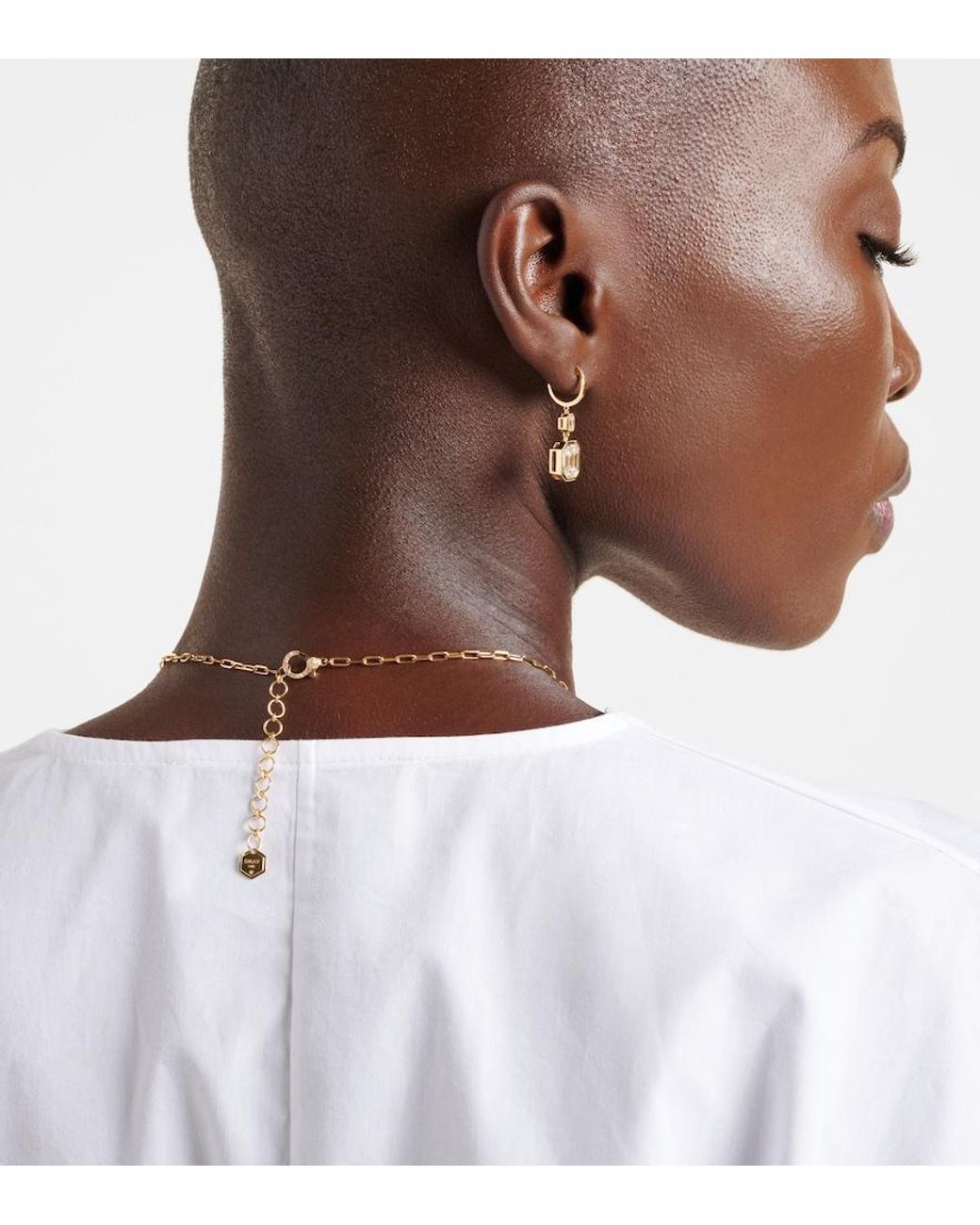 SHAY Metallic 18Kt Pendant Necklace With Diamonds