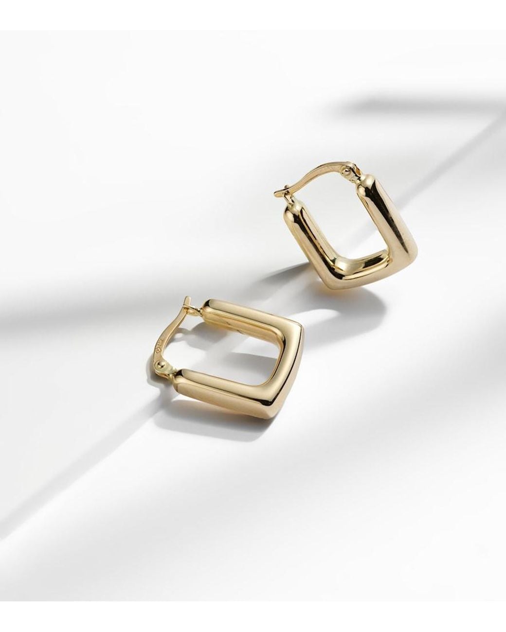 STONE AND STRAND Metallic Squared Off 14Kt Hoop Earrings