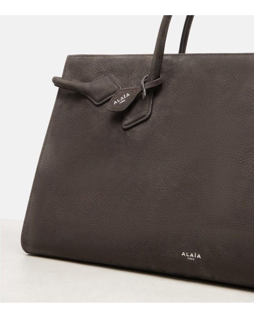 Alaïa Brown Le Teckel Large Leather Shoulder Bag