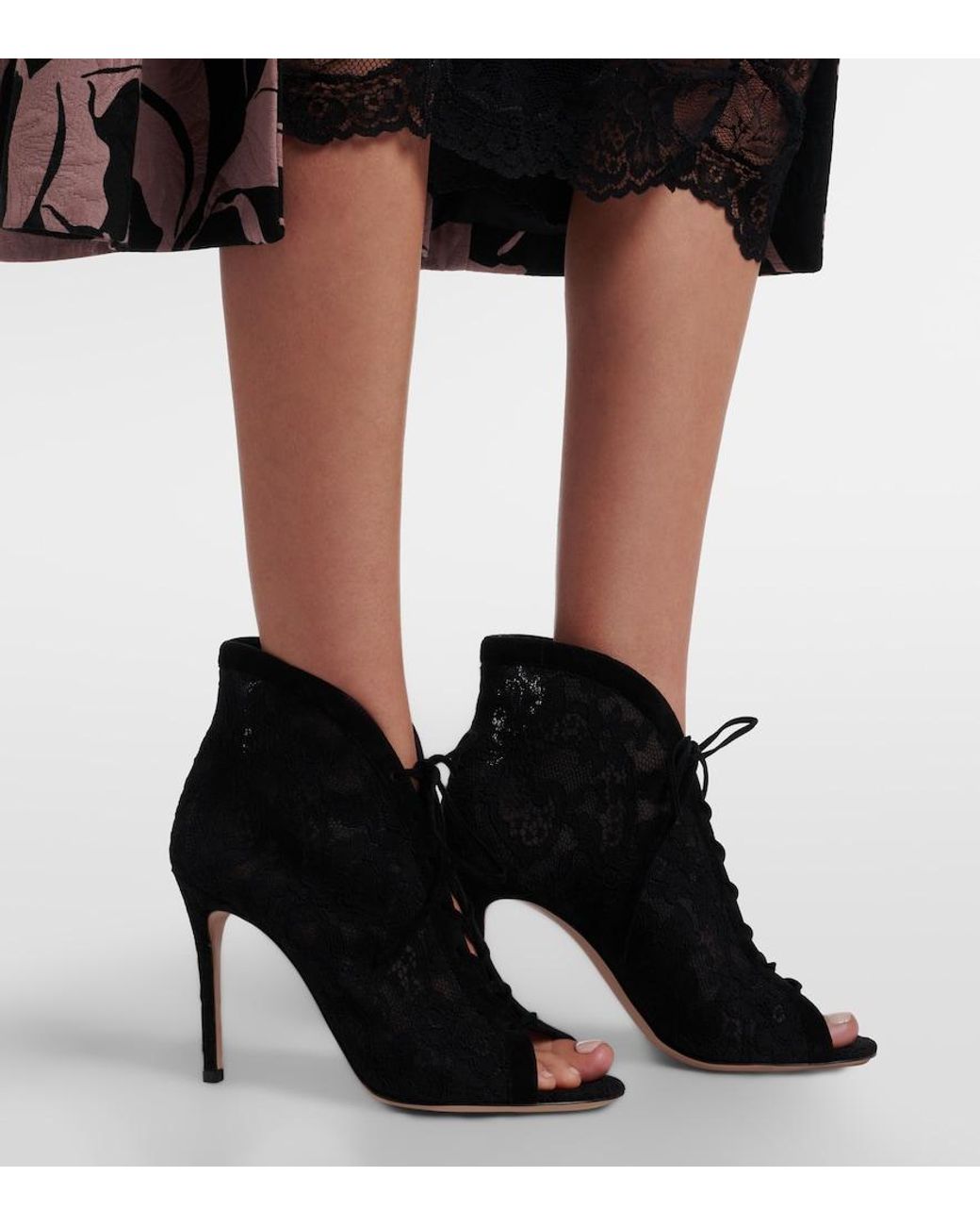 Gianvito Rossi Black Suede-Trimmed Lace Pumps