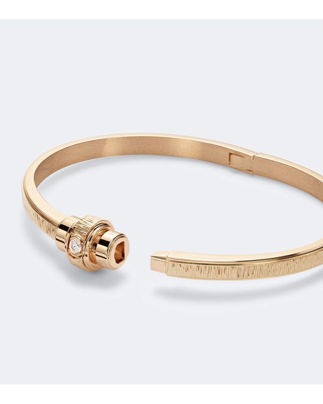 Piaget White Possession Decor Palace 18Kt Rose Bangle With Diamond