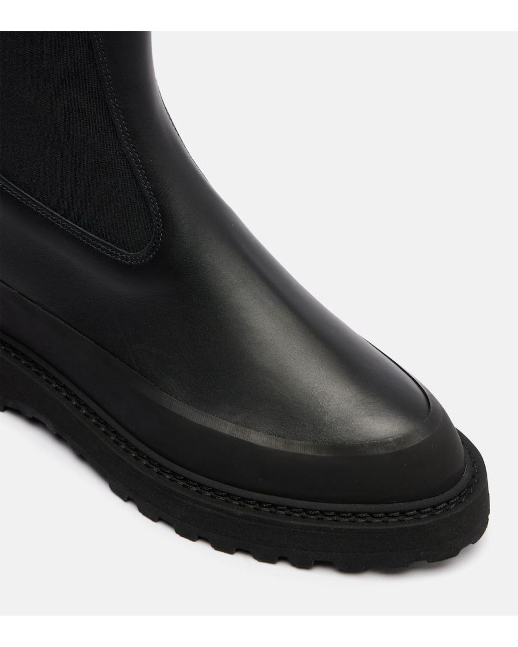 Le Monde Beryl Black Dolomite Leather Chelsea Boots