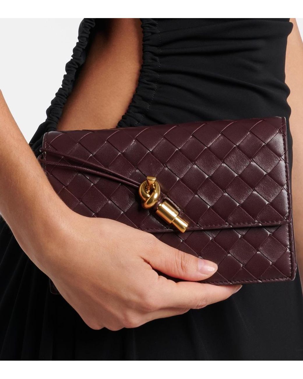 Bottega Veneta Purple Andiamo Intrecciato Leather Wallet On Chain