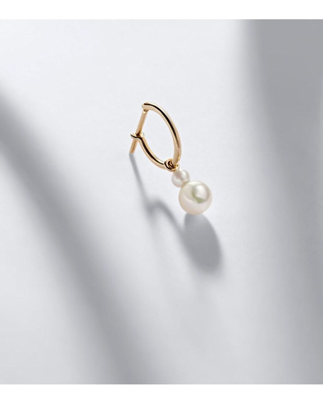 Sophie Bille Brahe White 14Kt Single Hoop Earring With Freshwater Pearls