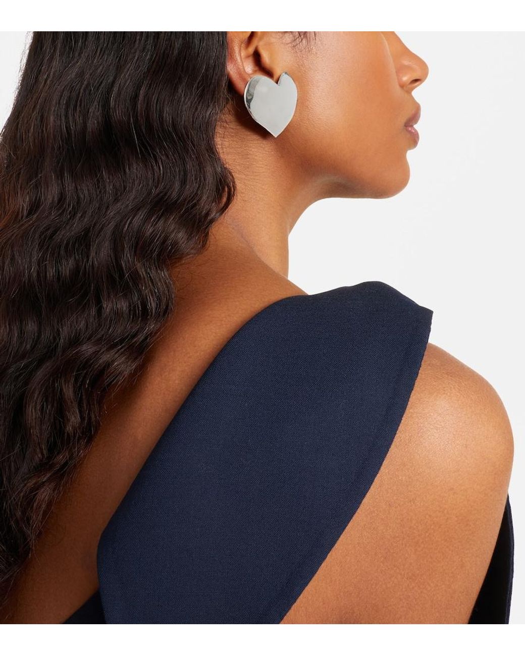Oscar de la Renta White Heart Clip-On Earrings