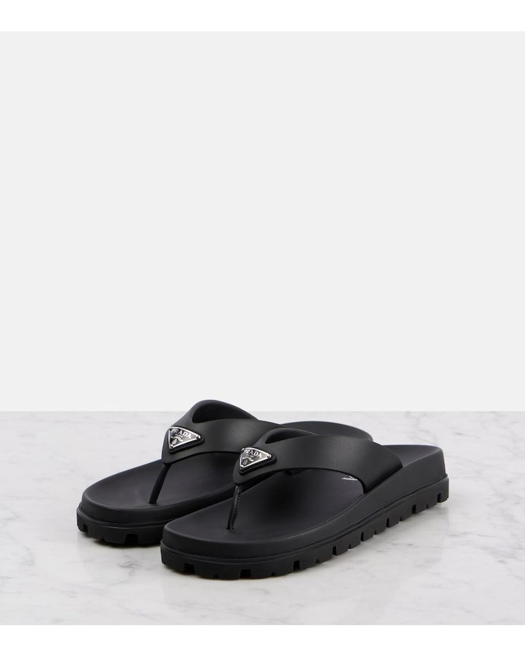 Prada Black Sandalen