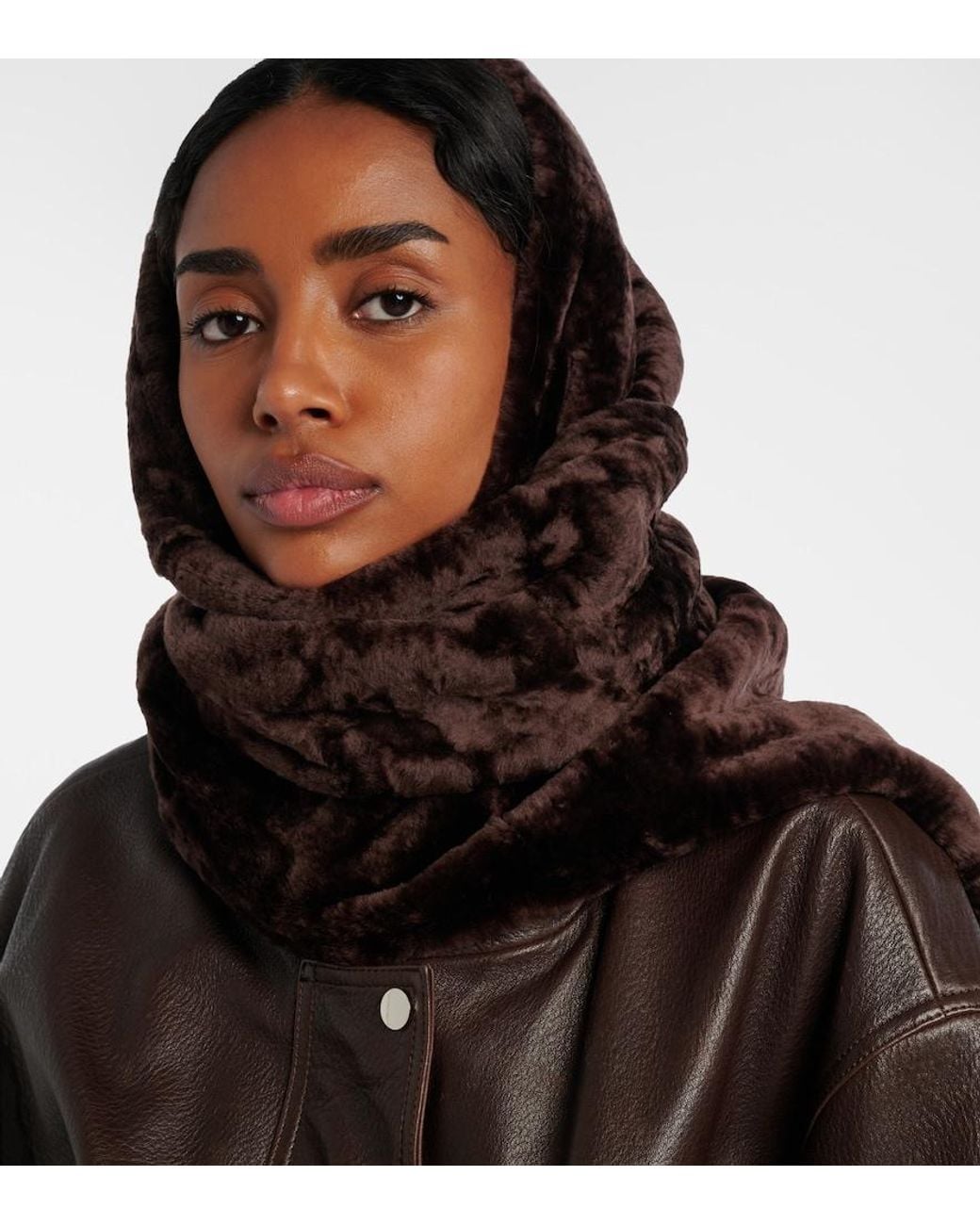 Sciarpa di Nour Hammour in Black