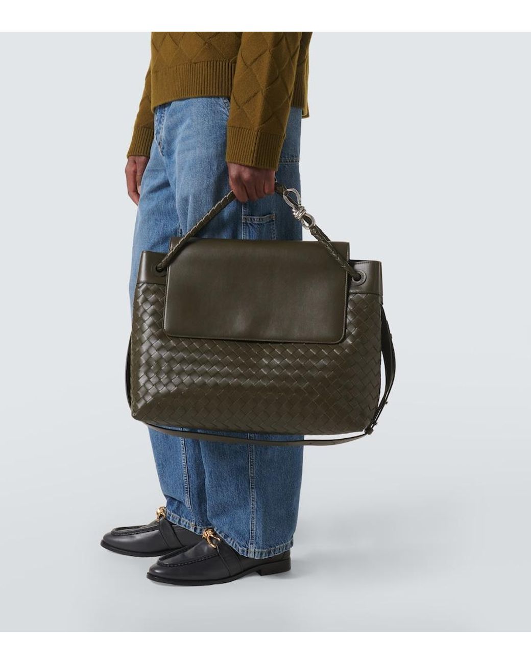 Bottega Veneta Crossbody Bag Andiamo Large Aus Leder in Green für Herren