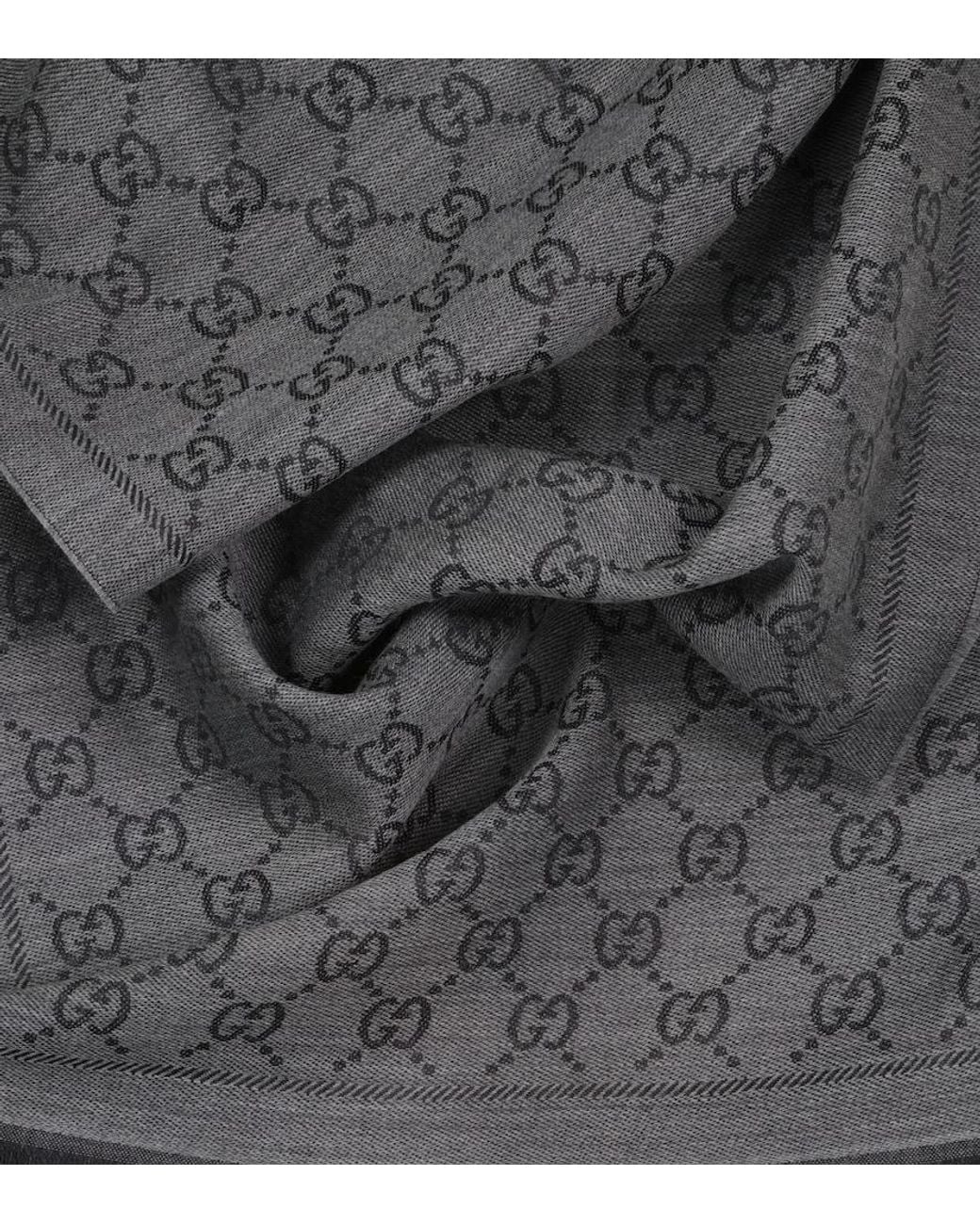 Gucci Gray Wool Scarf