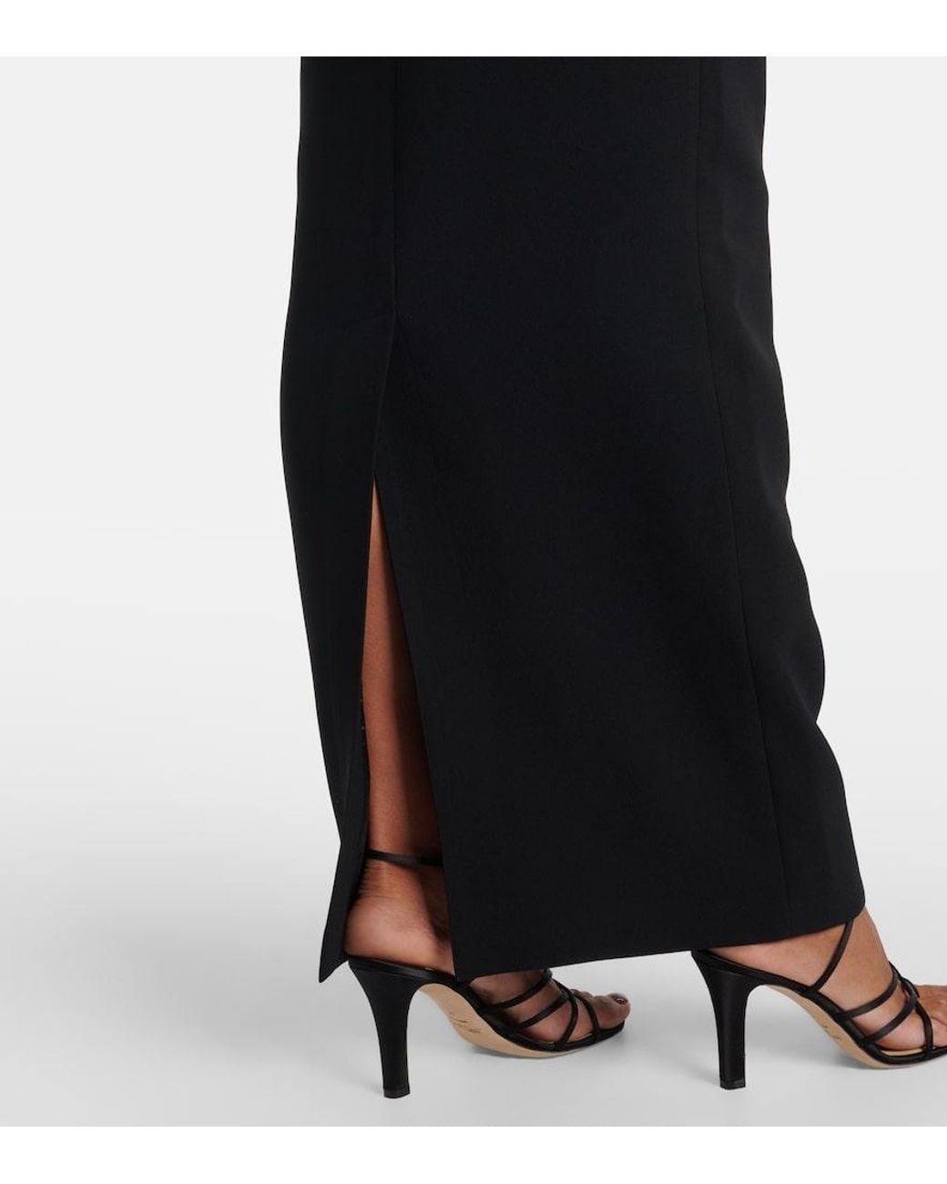 The New Arrivals Ilkyaz Ozel Black Rhea Strapless Gown
