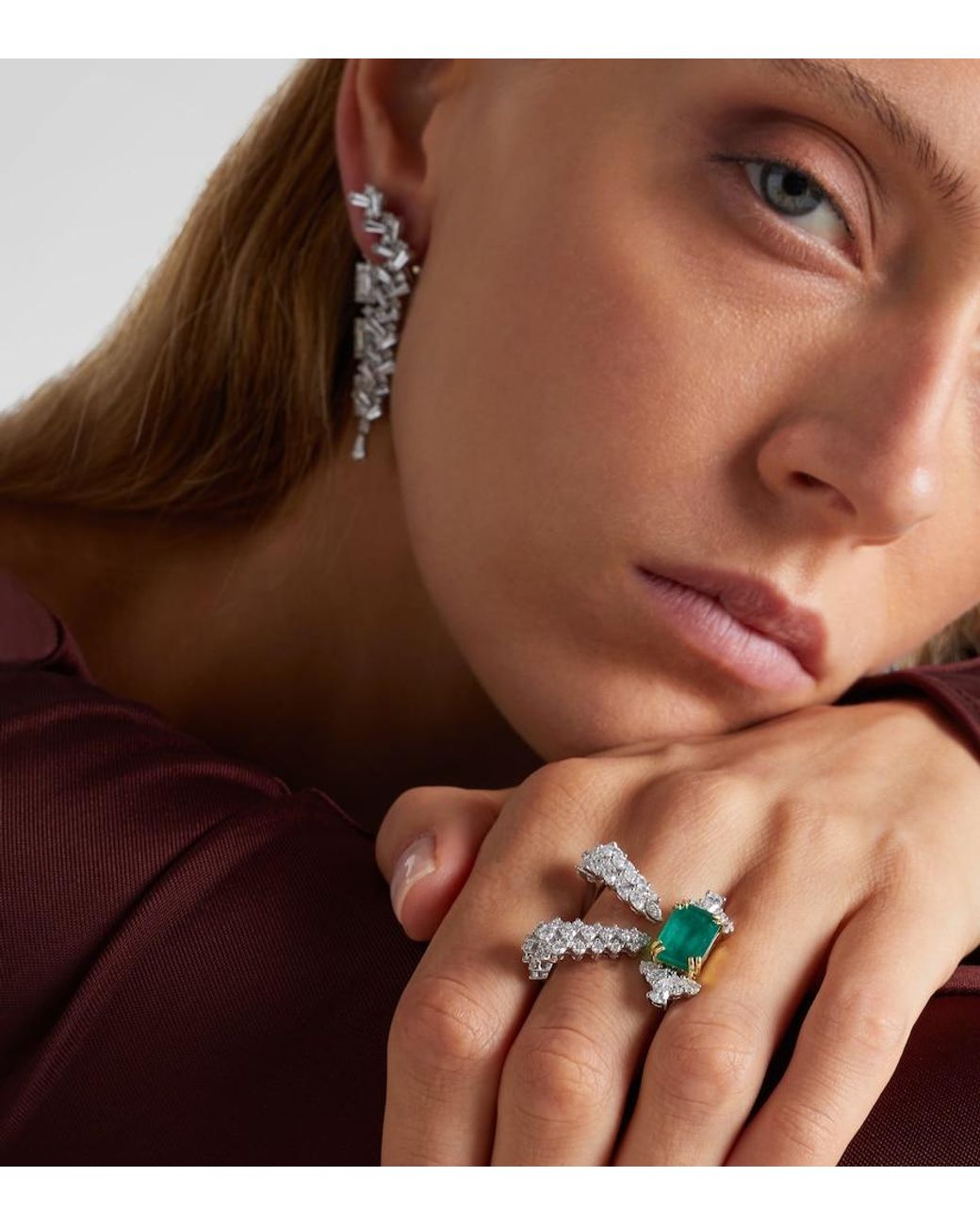 YEPREM White Reign Supreme 18Kt Ring With Emerald And Diamonds