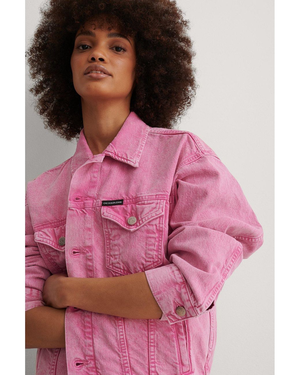 Buy Pink Solid Cropped Denim Jacket for Women Online at Bewakoof