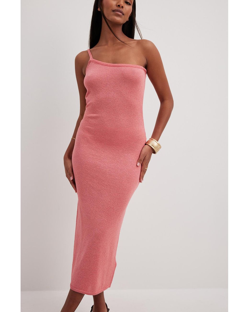 NA-KD Trend Gebreide Midi-jurk Met Glitters En One-shoulder in het Rood |  Lyst NL
