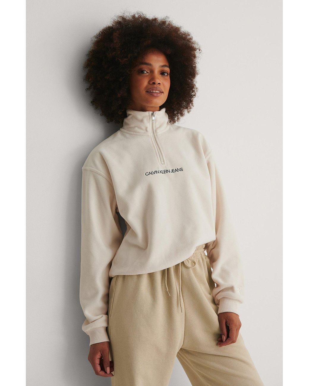 selvmord variabel tag et billede Calvin Klein Beige Polar Fleece Half Zip Sweater in White | Lyst