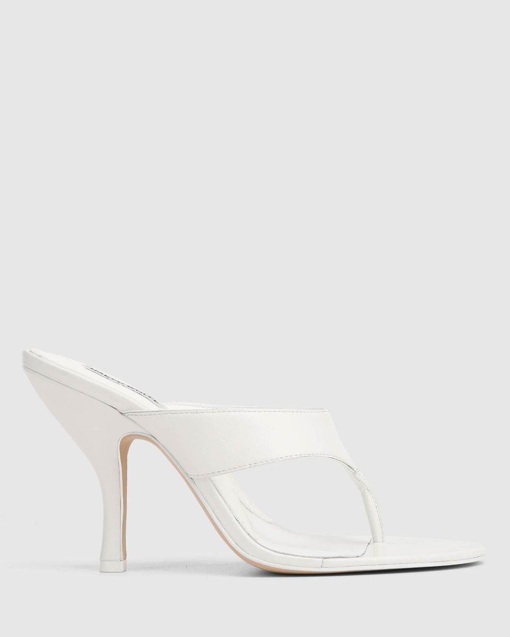 Naked Wolfe White Martine Columbus