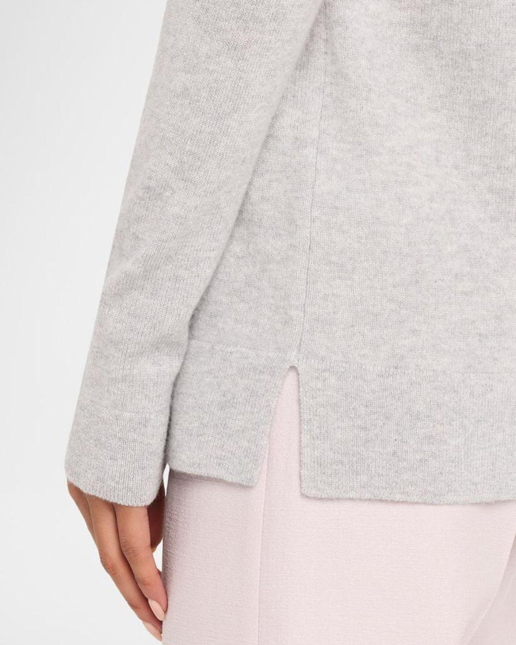 Neiman Marcus Pink Cashmere Basic Crewneck Top
