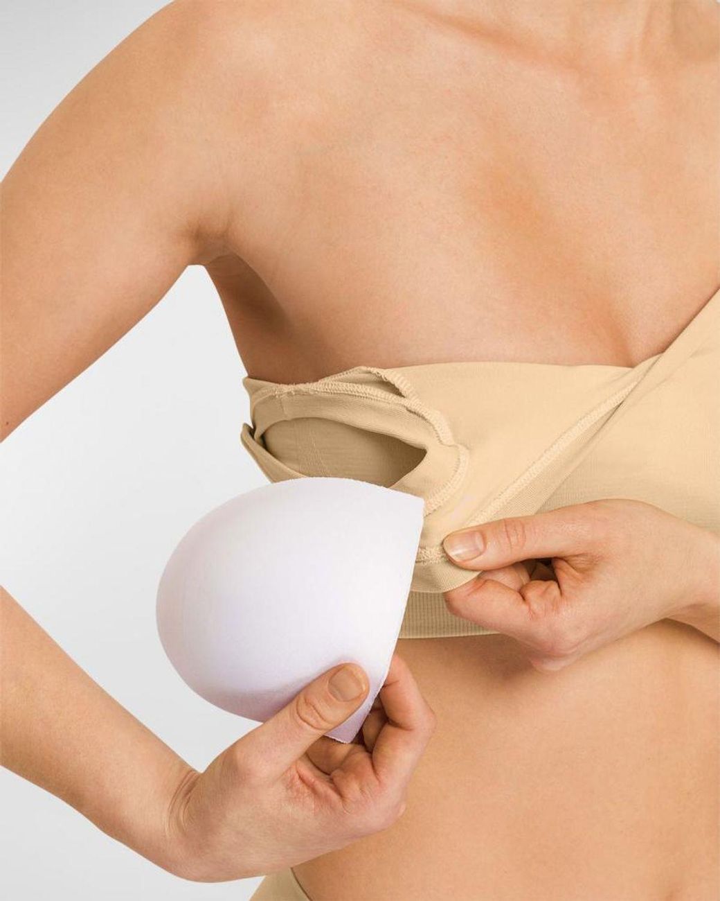 Hanro Natural Touch Feeling Padded Microfiber Bralette