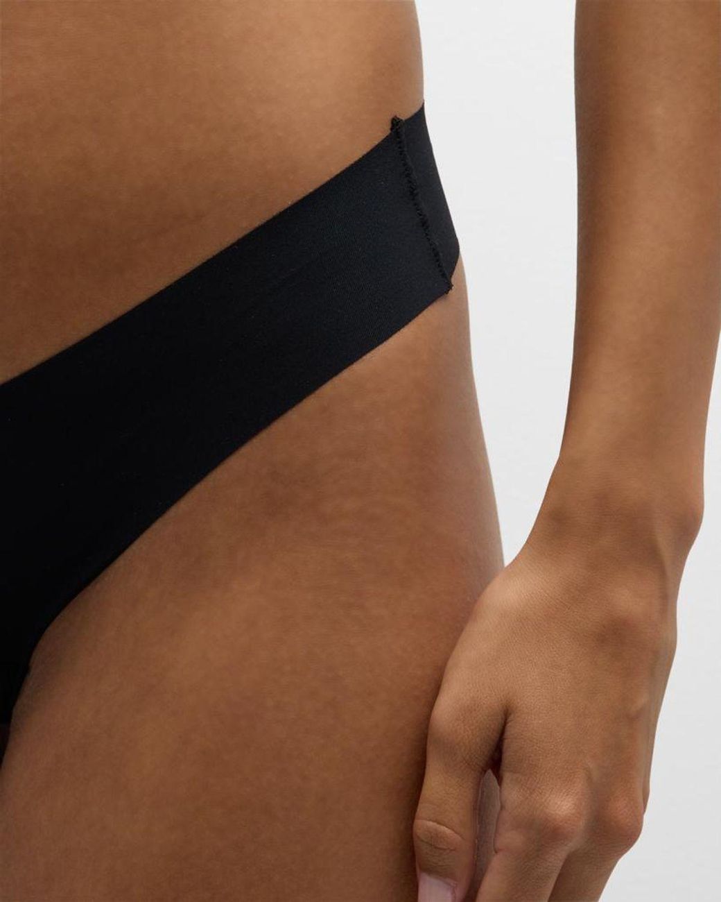 Commando Black Classic Solid Thong