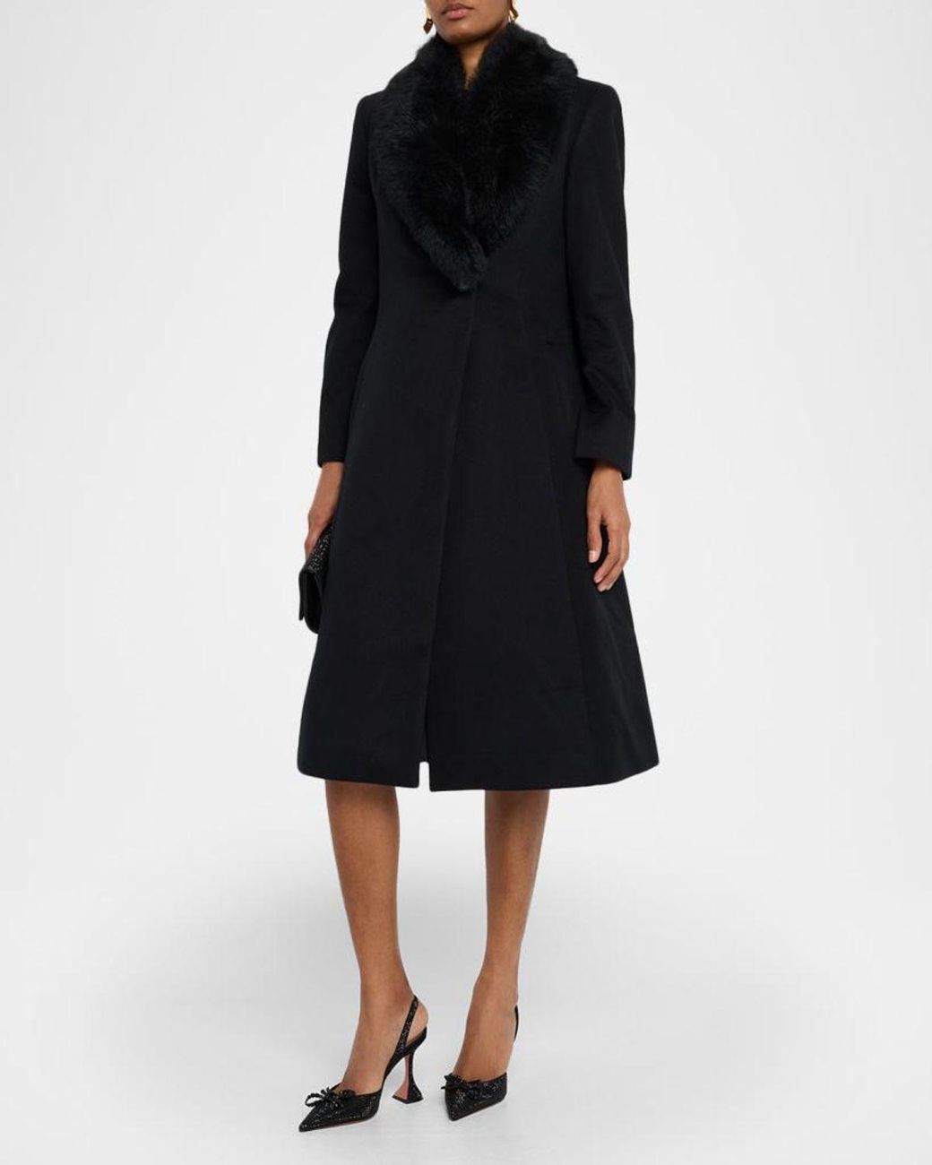 Sofiacashmere Black Single-Breasted Coat With Shearling Collar