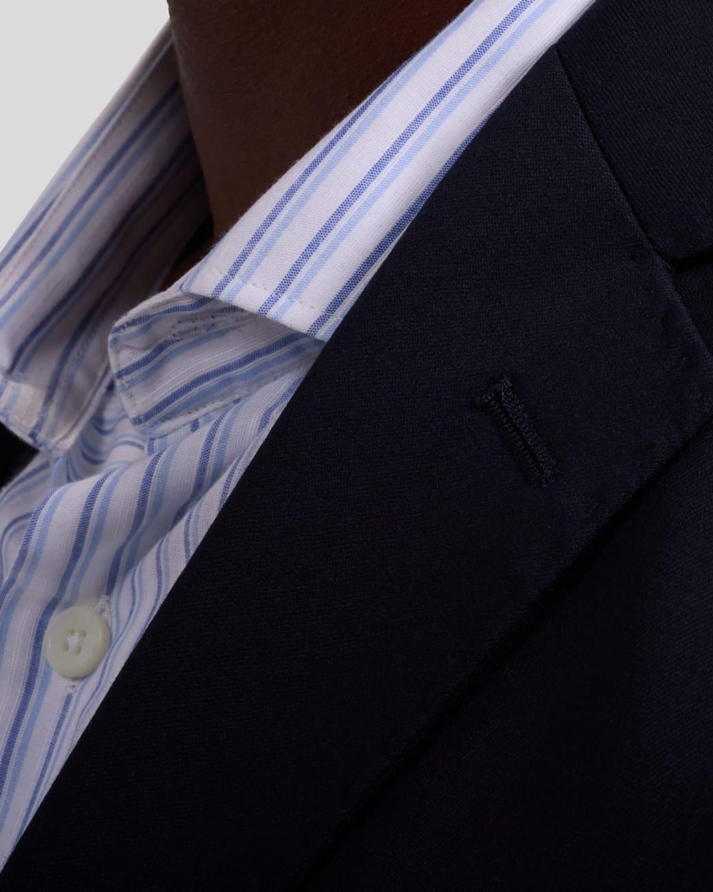 Bugatchi Blue Apos;S Solid Wool Two-Button Blazer for men