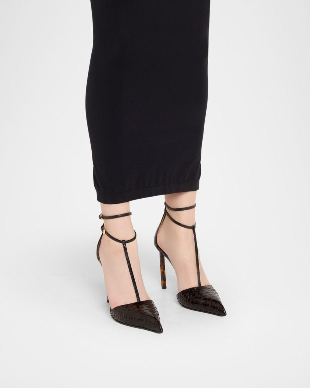 Tom Ford Python-Effect Stiletto T-Strap Pumps in Black | Lyst