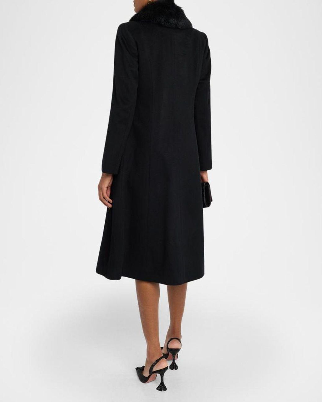 Sofiacashmere Black Single-Breasted Coat With Shearling Collar