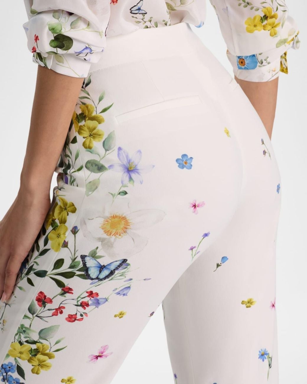 Alice + Olivia White Ilan Pleated-Sleeve Blouse