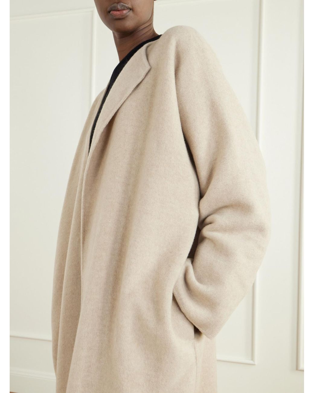 Ruohan Natural Cashmere Coat