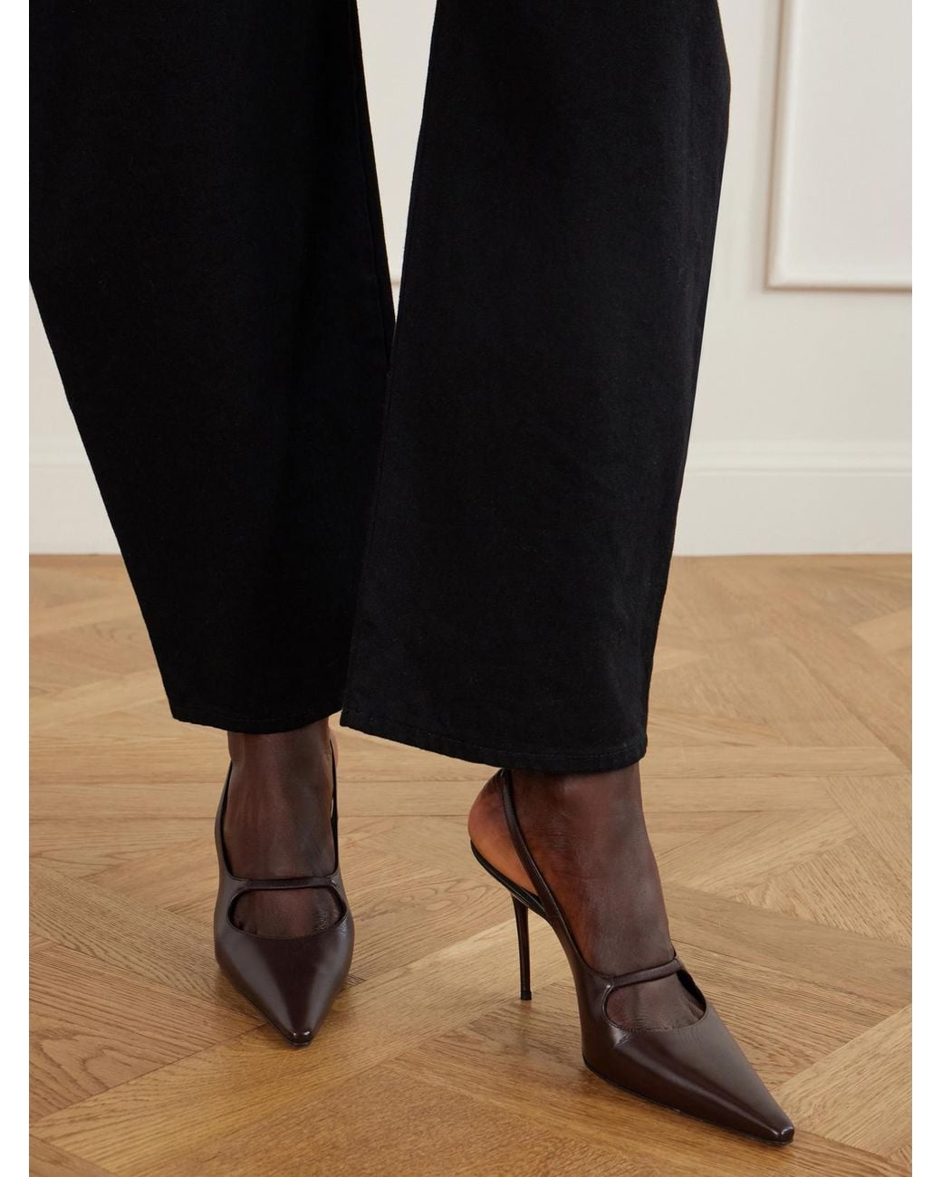 Alaïa Brown Stefanil 90 Leather Slingback Pumps