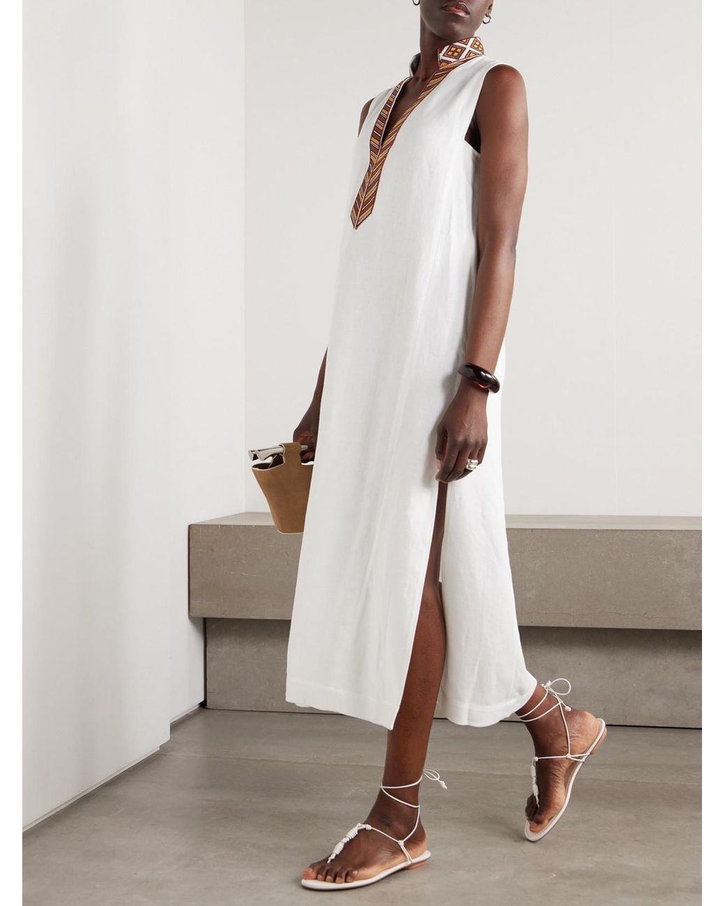 Loro Piana Abril Embroidered Linen Midi Dress in White | Lyst