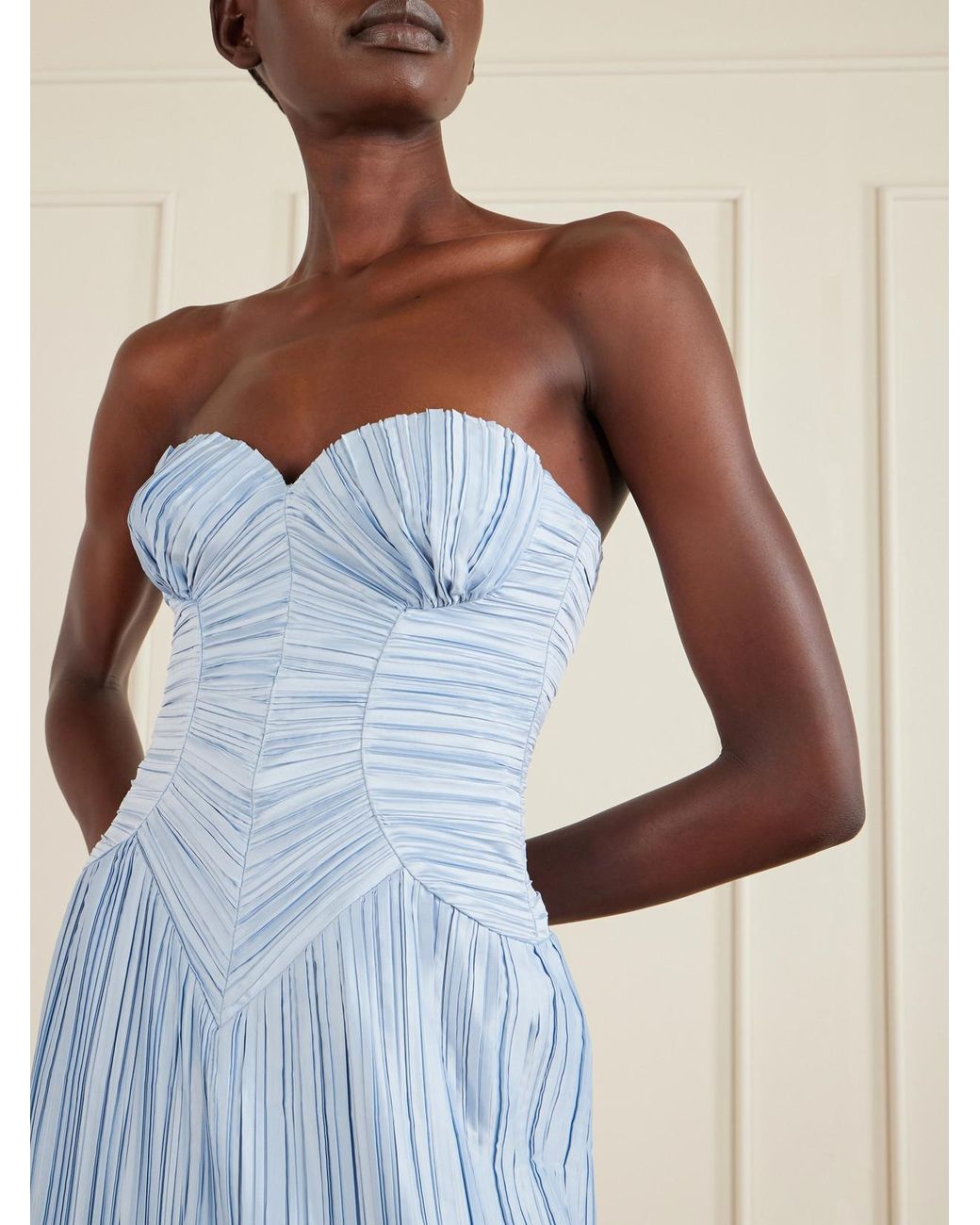 princess polly baby blue dress Cult Gaia Pastel Blue Backless Maxi Dress with Beaded Petal Detail Siz –  Sellier