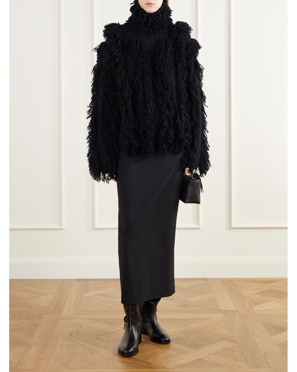 Lisa Yang Black Elidi Fringe-Trimmed Cashmere Snood