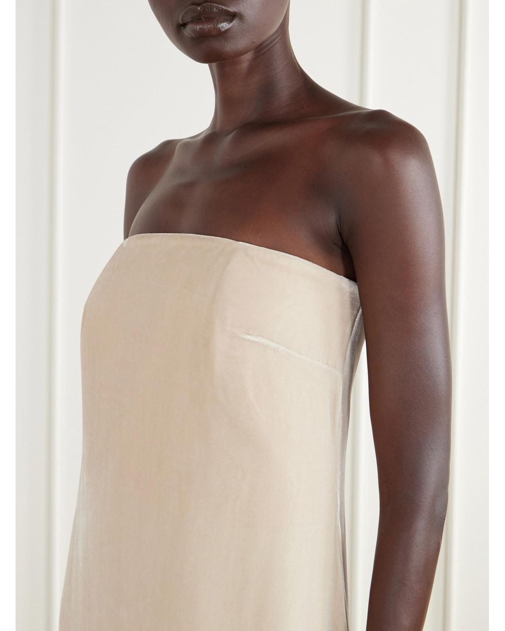 Abadia White Diana Strapless Velvet Gown