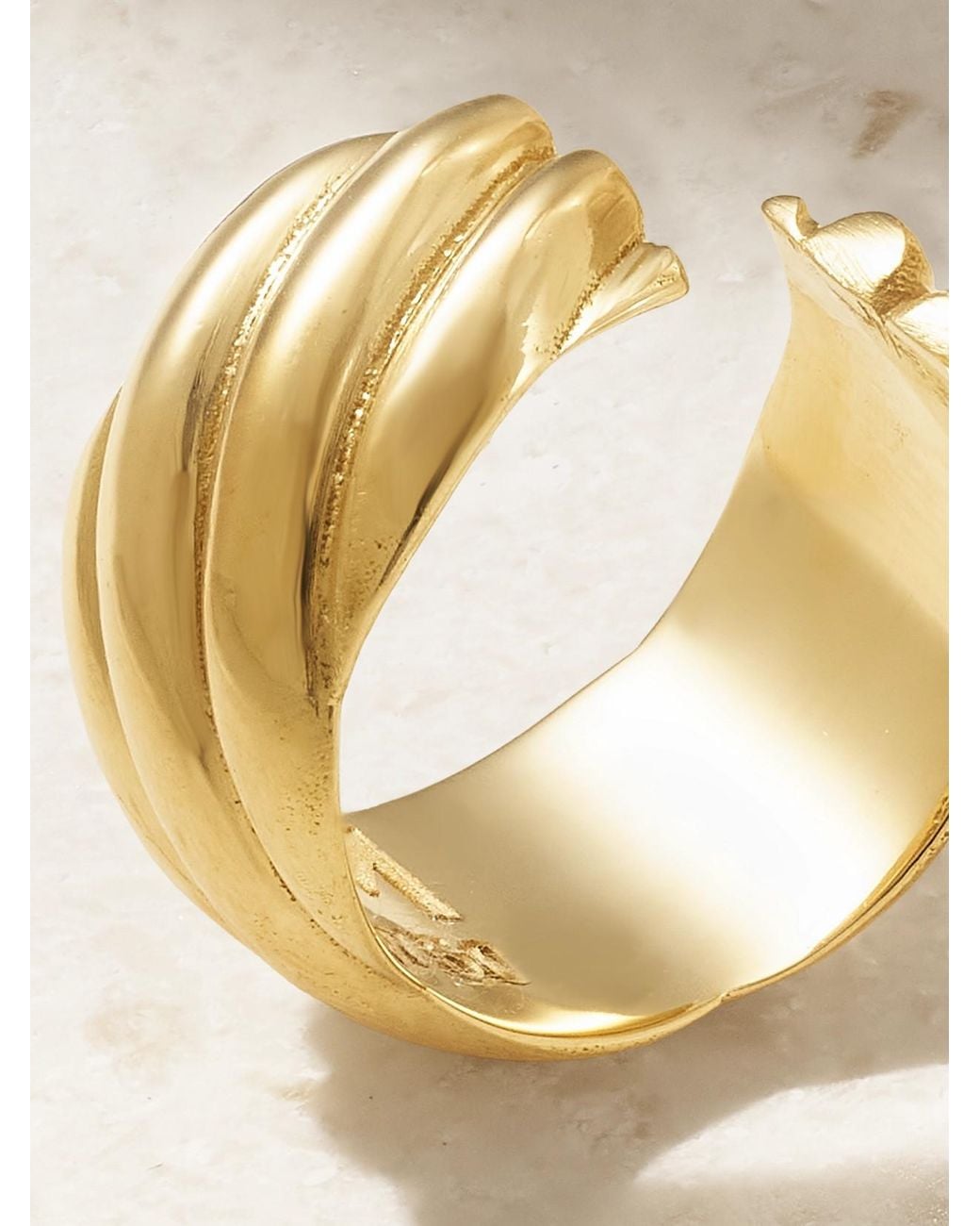 Ileana Makri Natural 18-Karat Ear Cuff