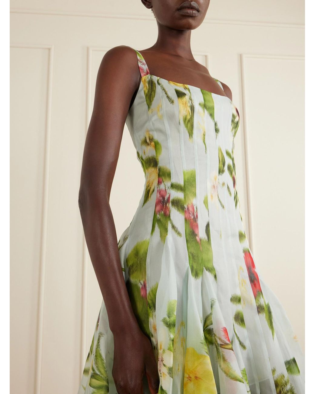 Oscar de la Renta White Paneled Floral-Printed Organza Silk Gown