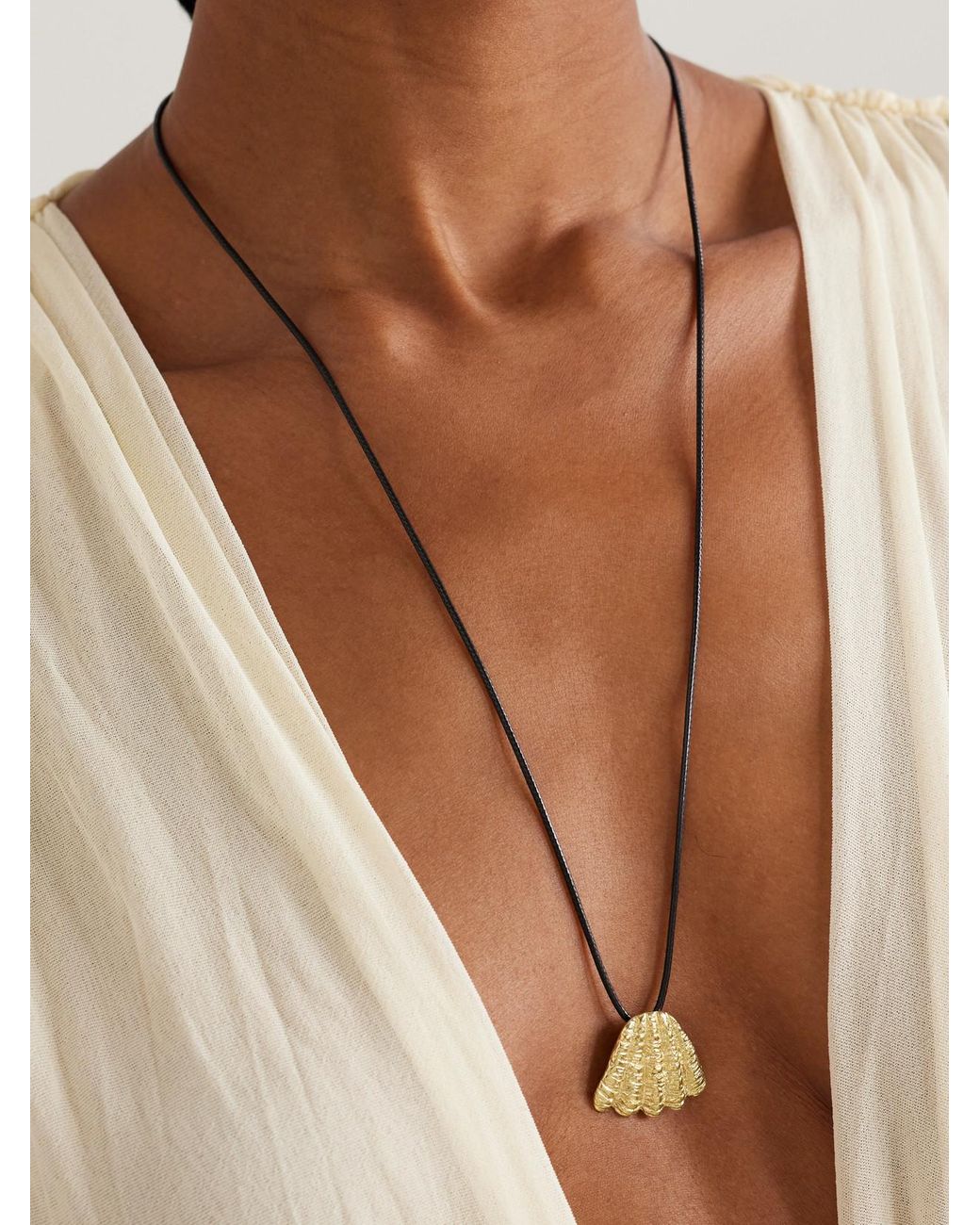 YSSO Natural Whisper Of The Wind Kordelkette Mit Vergoldeten Details