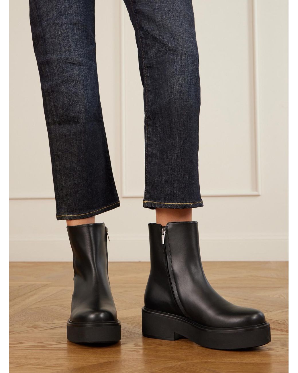 Gianvito Rossi Black Hiro Bootie 20 Leather Ankle Boots
