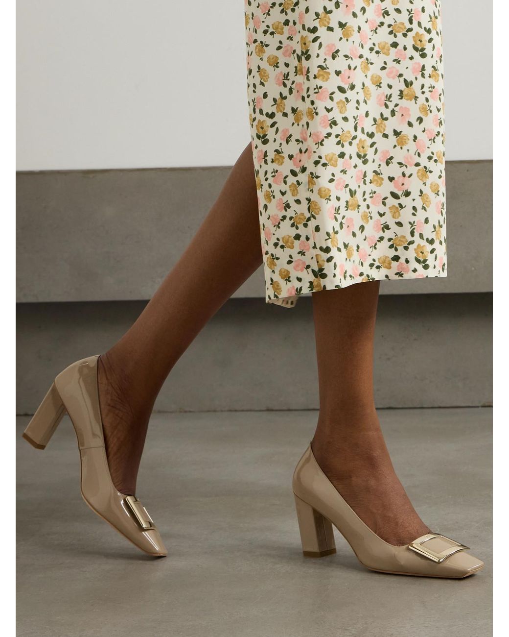 Roger Vivier Natural Belle Vivier 75 Buckled Patent-Leather Pumps
