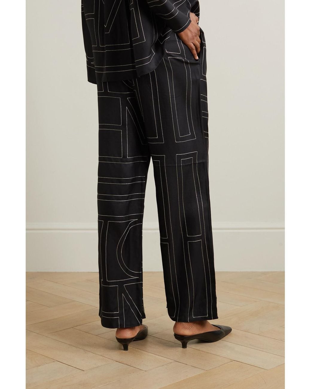 Totême  Black Embroidered Silk-Twill Wide-Leg Pants