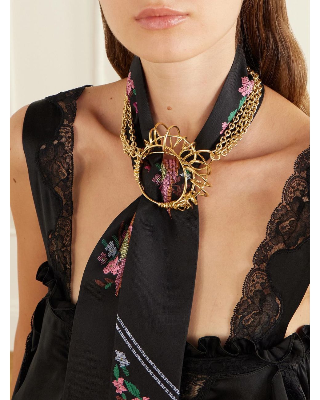 Chloé White Pendant-Tone Necklace