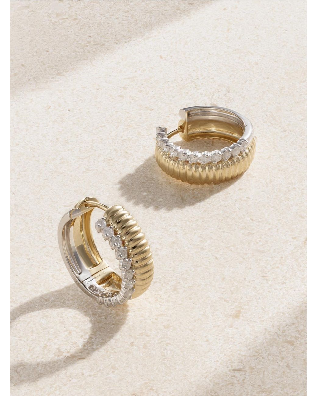 Yvonne Léon Natural Paire De Créoles Bouées 9-Karat And Diamond Earrings
