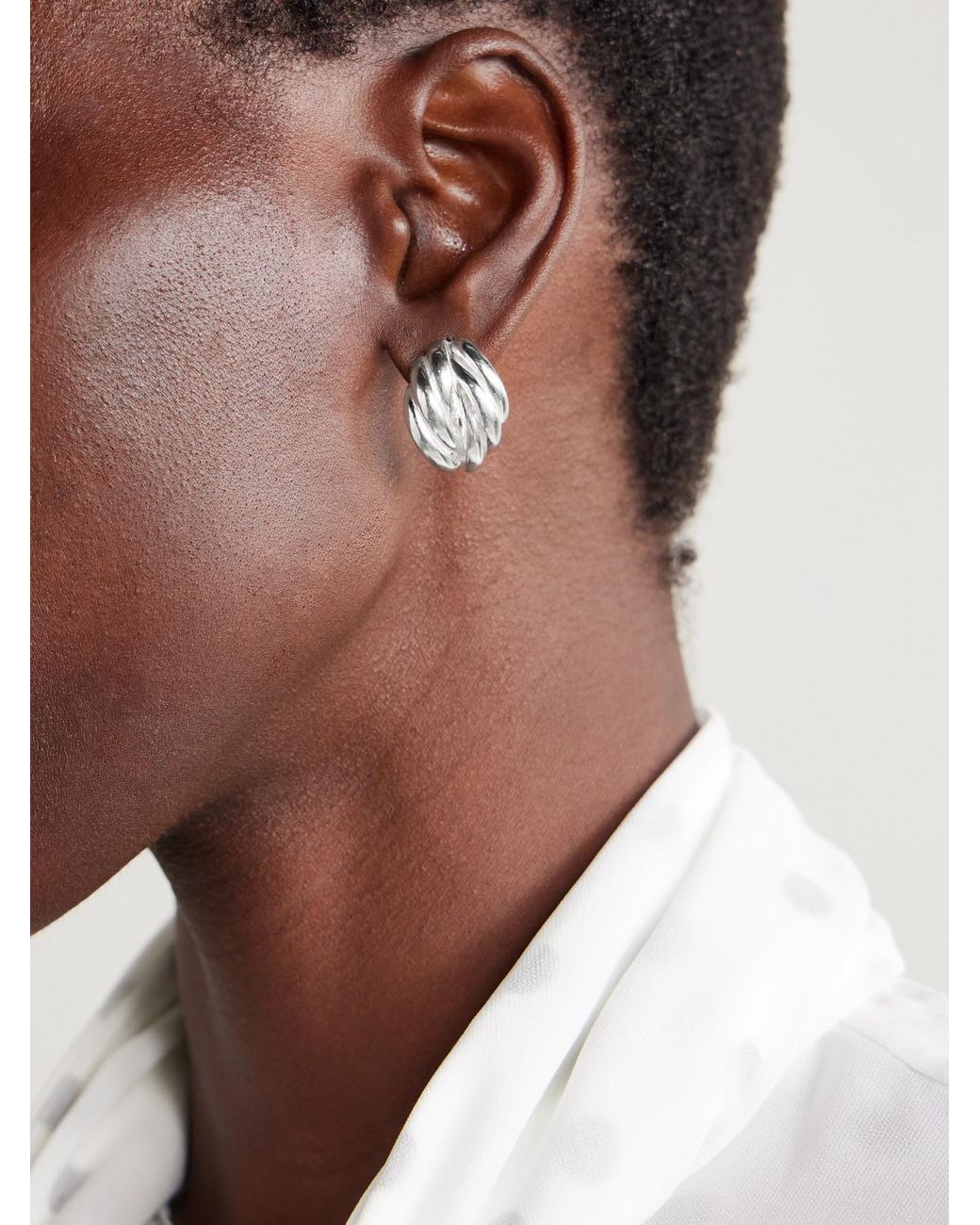 YSSO White Clos Mini Ohrringe Aus