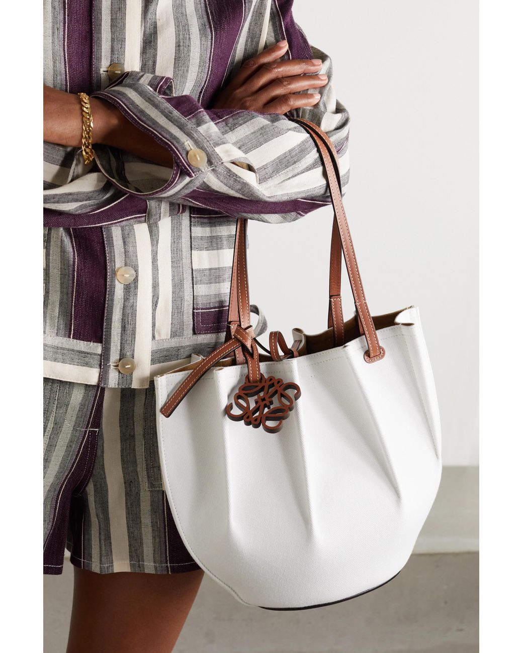 Loewe shell online tote