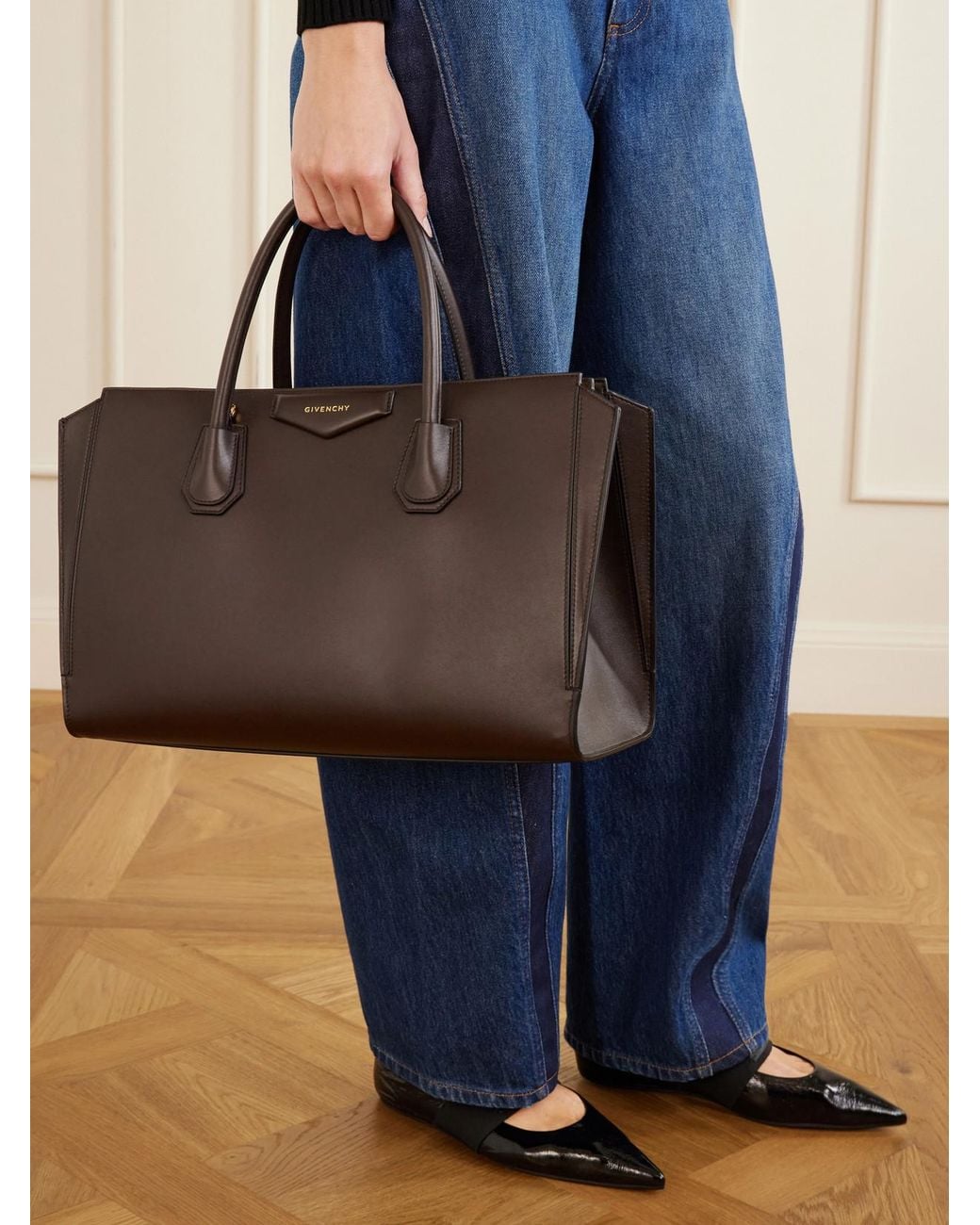Givenchy Brown Antigona Catchall Medium Leather Shoulder Bag