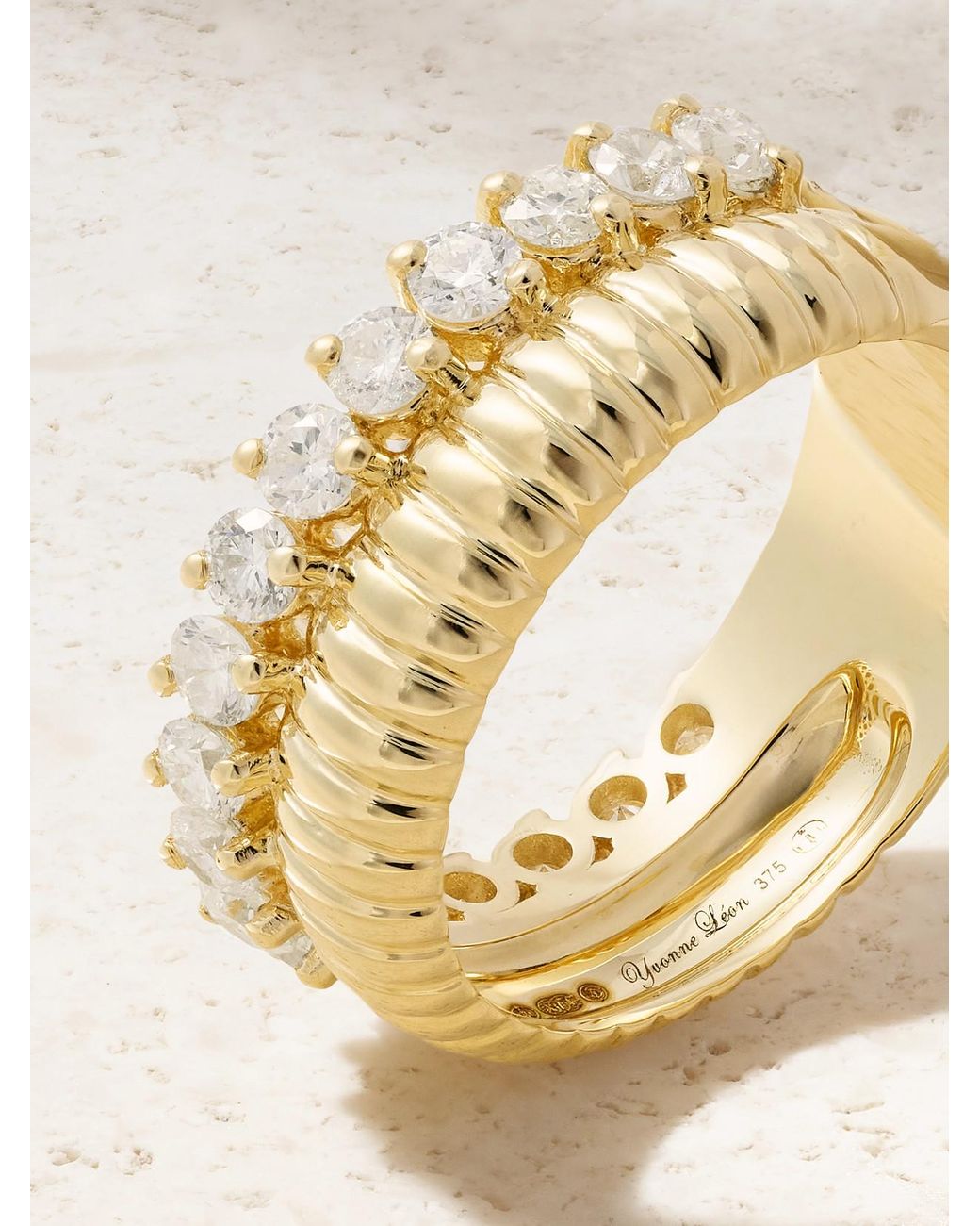 Yvonne Léon Natural Bouée 9-Karat And Diamond Ring
