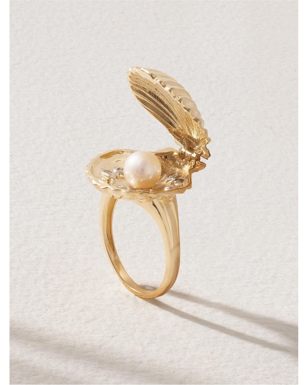 Mateo Natural Lady Venus 14-Karat, Diamond And Pearl Ring
